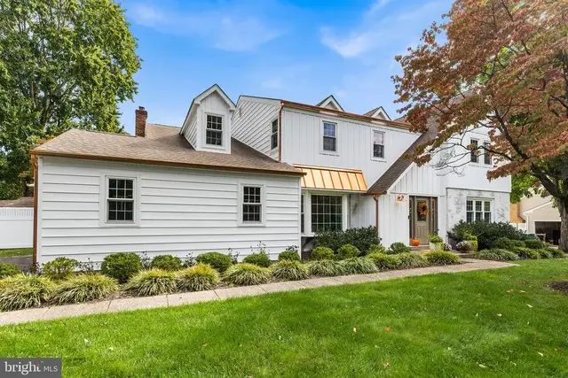 918 Hamilton Dr, Yardley
