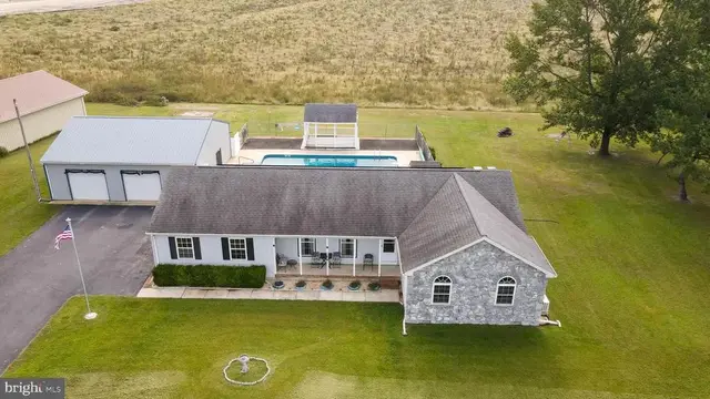 3494 Woodpecker Rd, Seaford