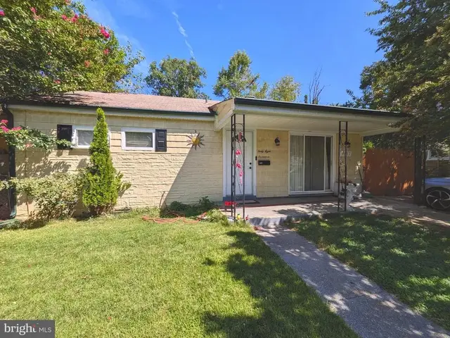 4817 Trenton Rd, Hyattsville