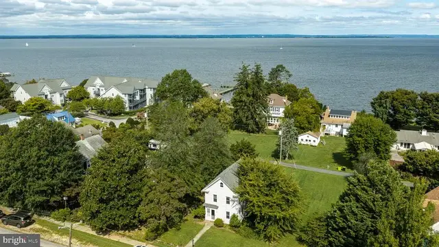 14 1st Ave, Betterton