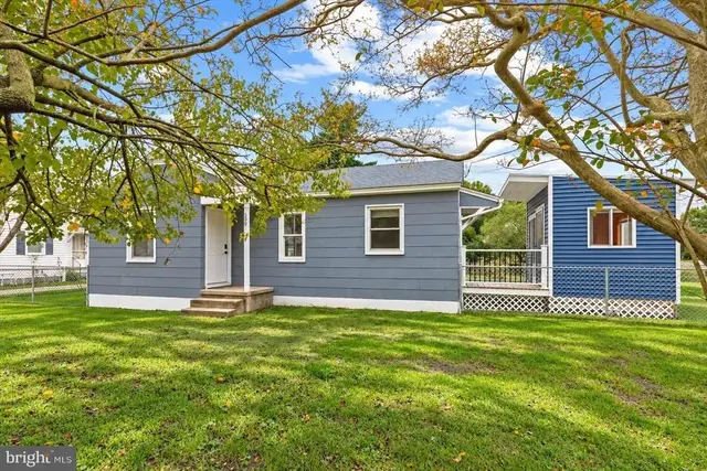 509 E College Ave, Salisbury