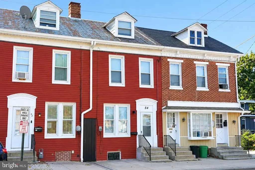54 N Broad St, YORK