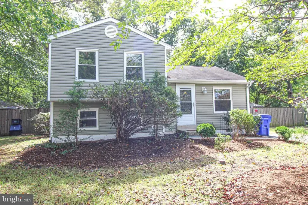 1036 Dartmouth Rd, WALDORF