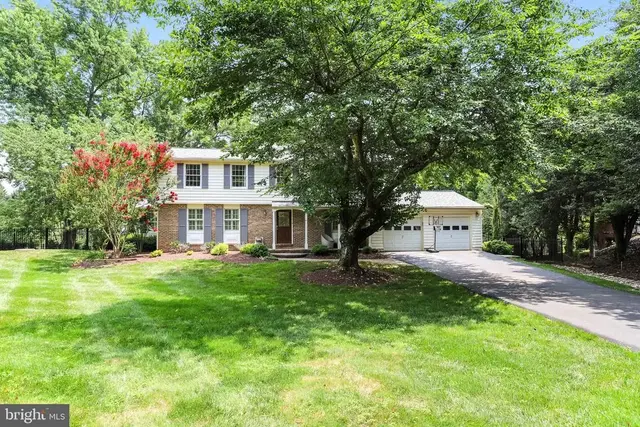 907 Cantle Ln, Great Falls