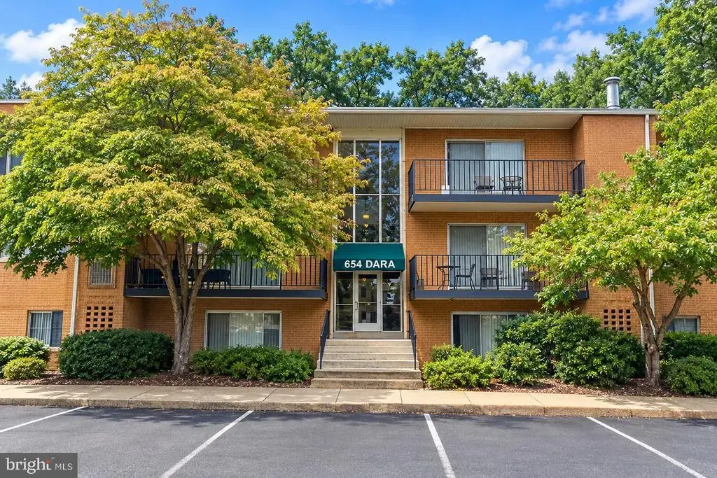 12654 Dara Dr #t2, WOODBRIDGE