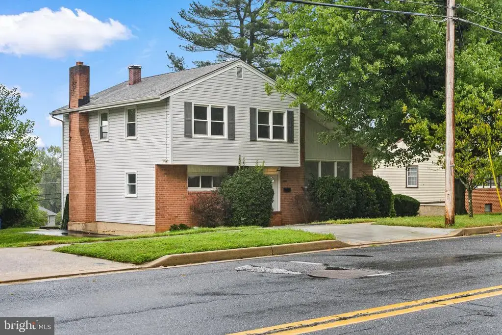 932 Cromwell Bridge Rd, TOWSON