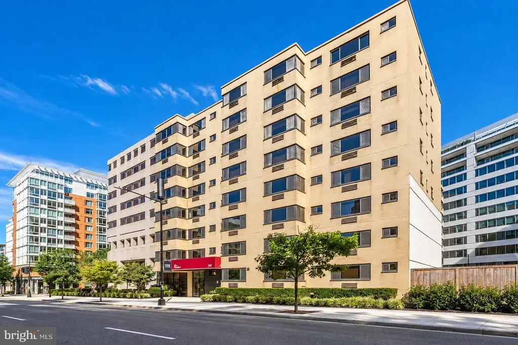 2141 I St Nw #104, WASHINGTON