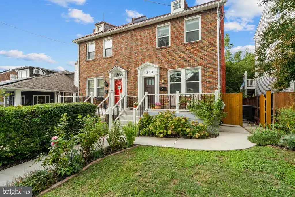 1218 Randolph St Ne, WASHINGTON