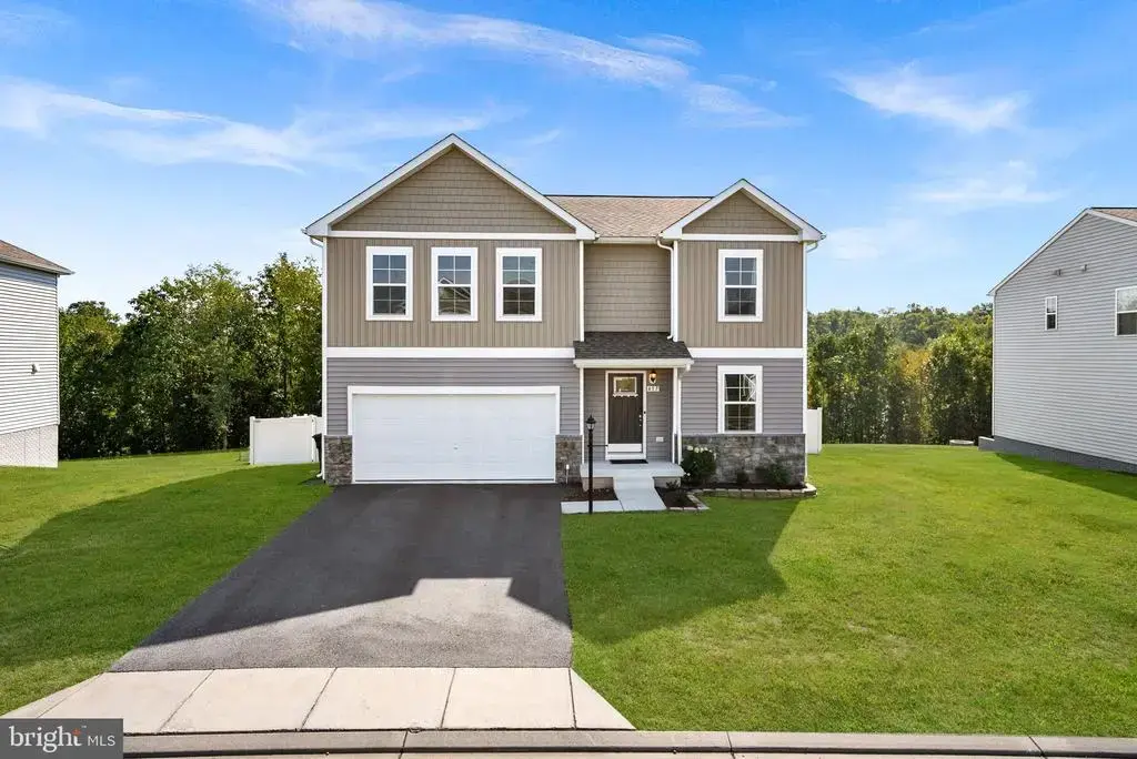 417 Eurasian Dr, BUNKER HILL
