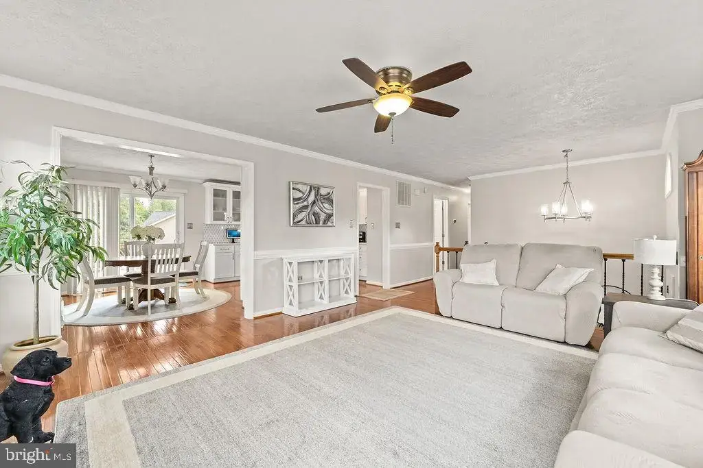 40 Thornberry Ln, STAFFORD