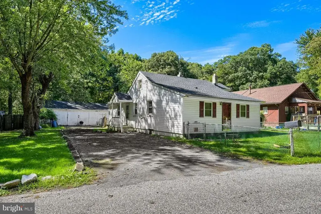 300 Bourque Rd, MIDDLE RIVER