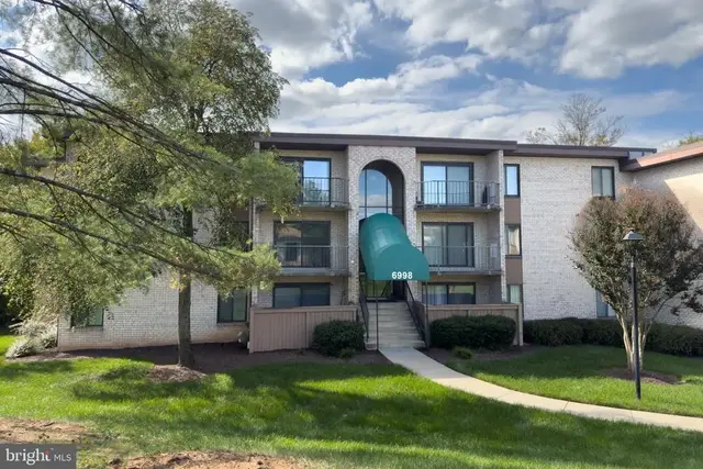 6998 Hanover Pkwy #203, Greenbelt