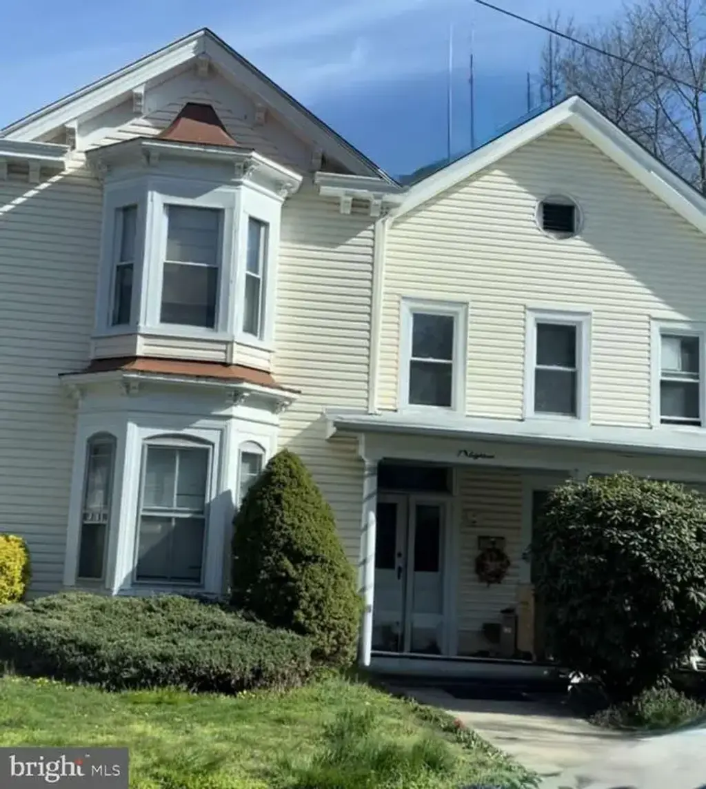 218 Morrison Ave, HIGHTSTOWN