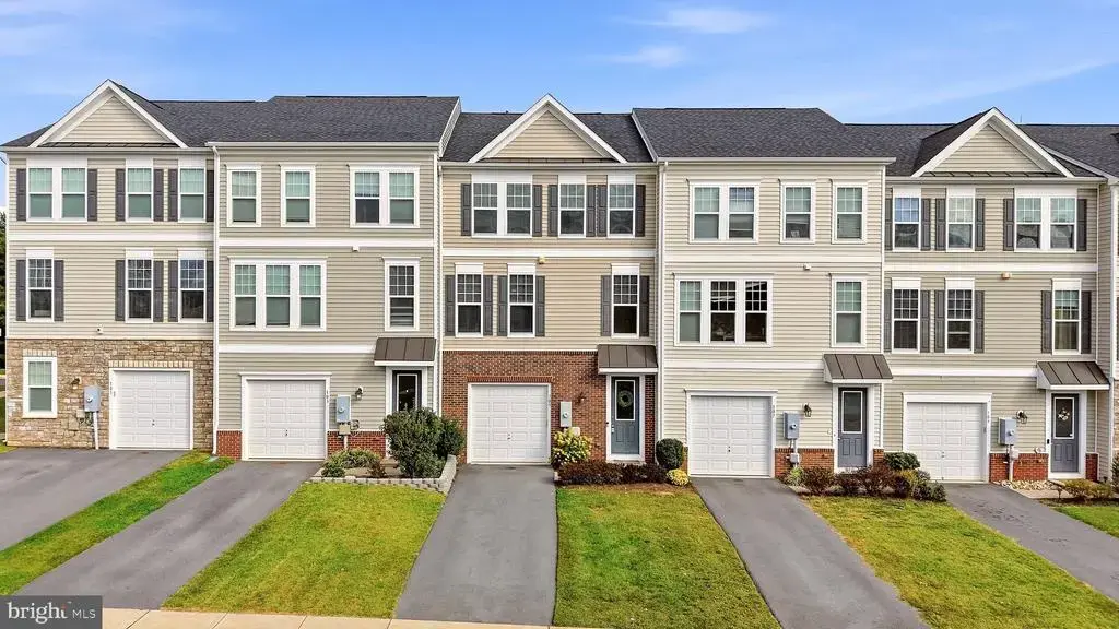 105 Biscane Ct, WINCHESTER