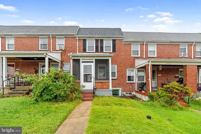 8306 Bon Air Rd, Parkville