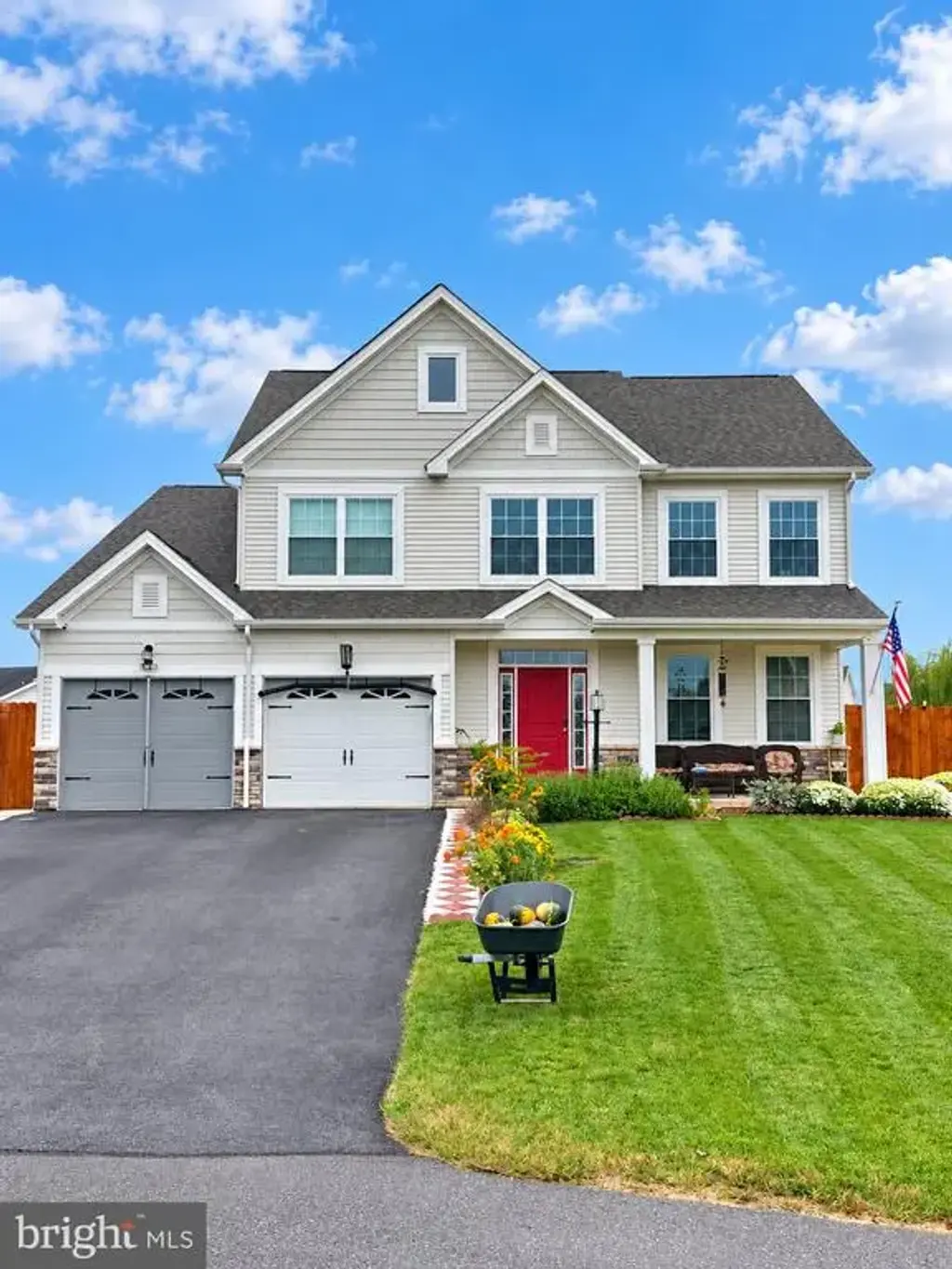 1905 Edgewood Dr, SHIPPENSBURG