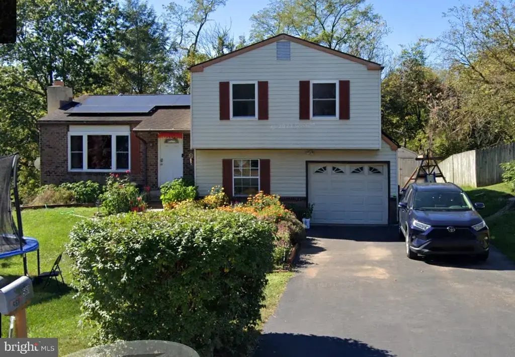 561 Thrush Ct, HARRISBURG