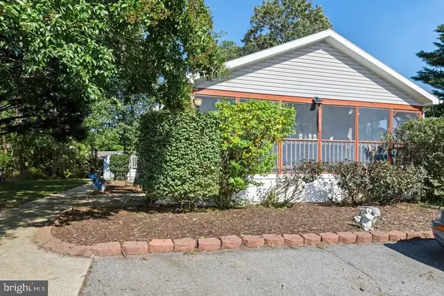 33540 Montgomery Ct, Lewes