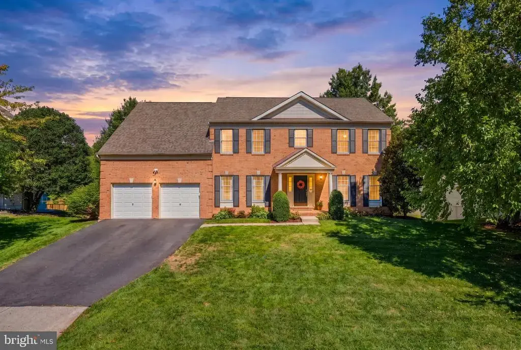 43738 Webster Ct, ASHBURN
