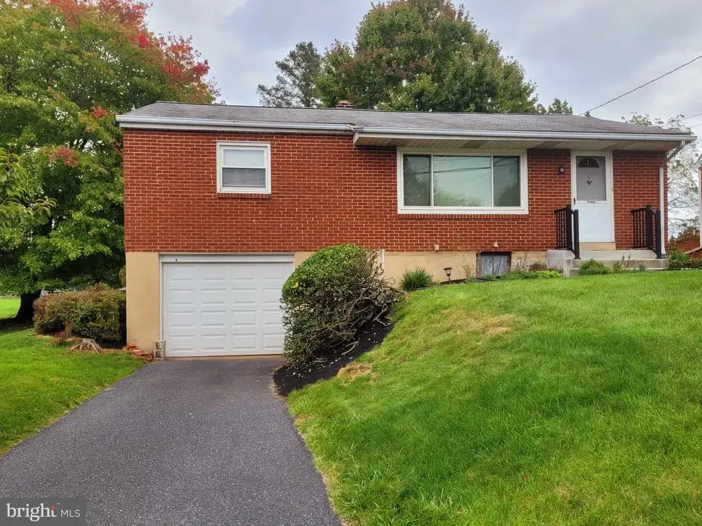 1391 Ford Ave, HARRISBURG