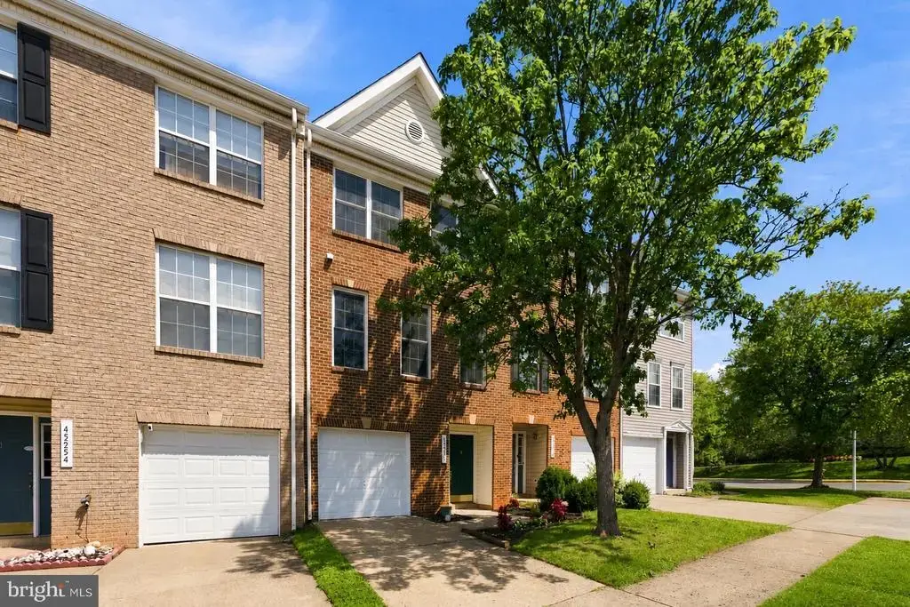 45556 Lake Haven Ter, STERLING