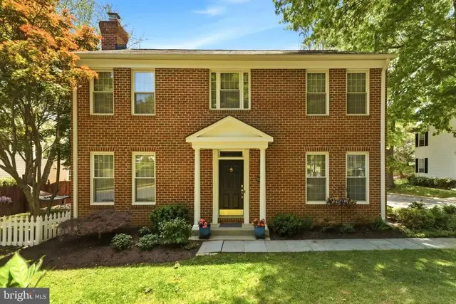 19907 Waxmyrtle Way, Gaithersburg