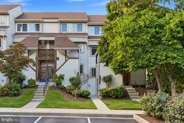 18250 Windsor Hill Dr #313, Olney