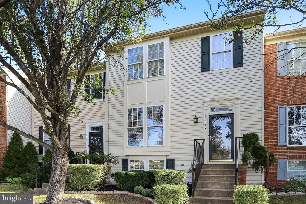 43349 Chokeberry Sq, ASHBURN