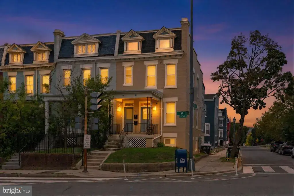 141 V St Ne #1, WASHINGTON