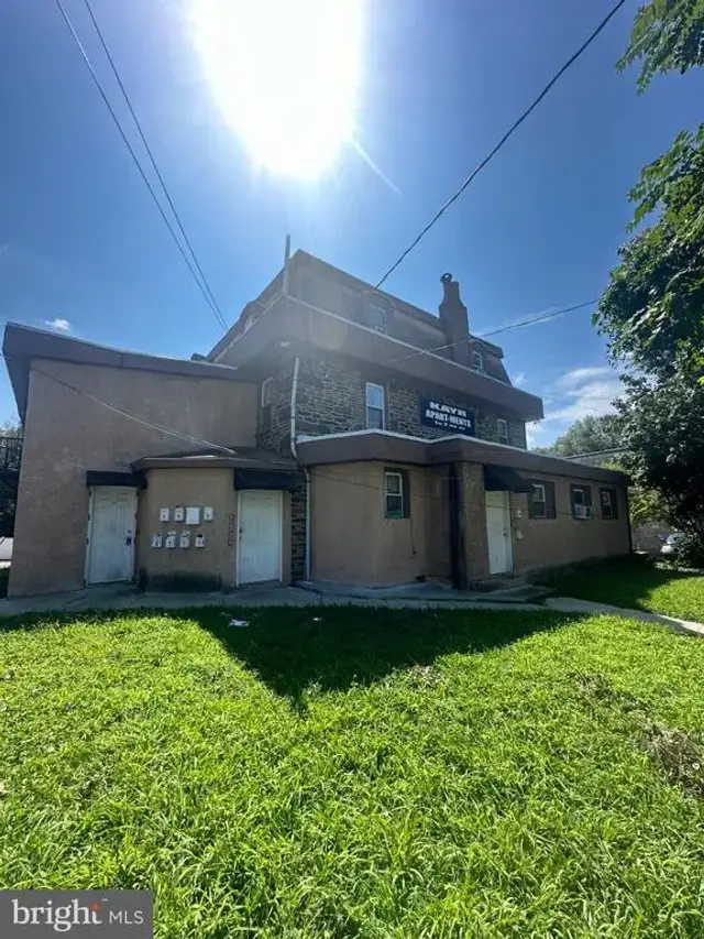 1 N 2nd St #apt, Darby