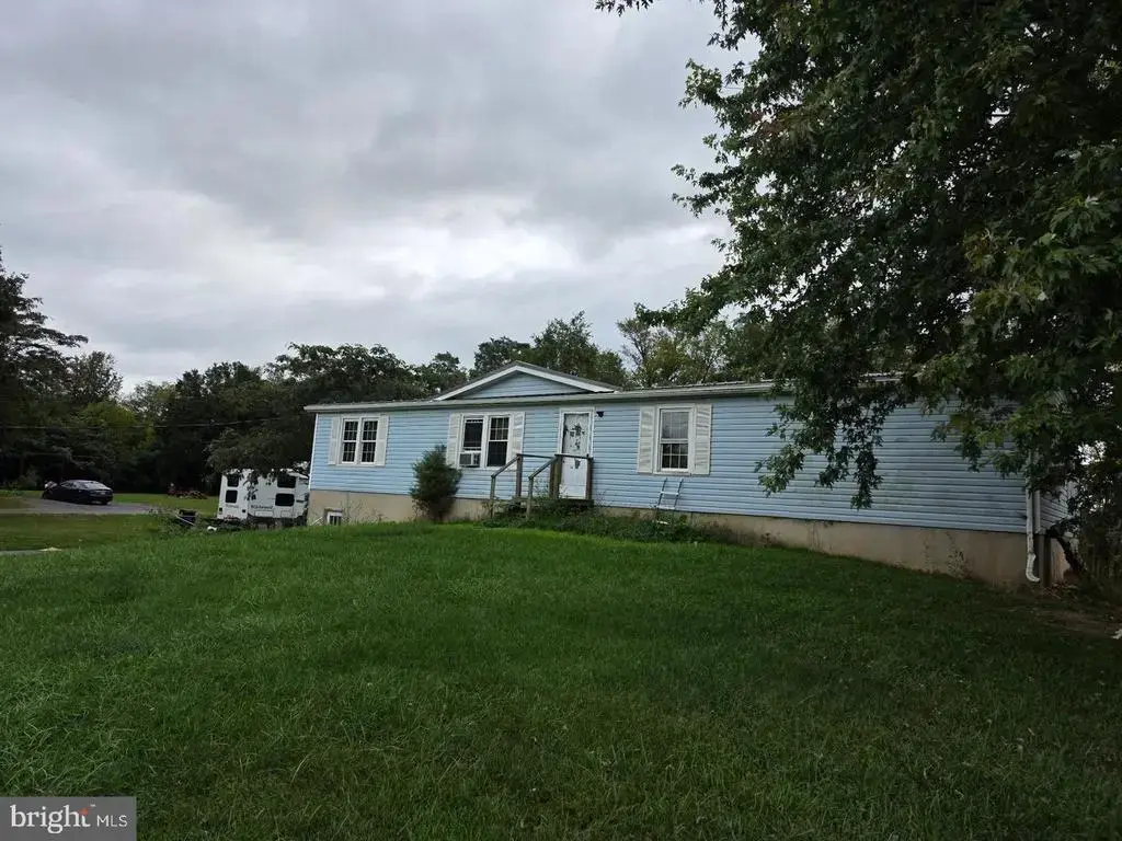 14230 Fort Loudon Rd, MERCERSBURG