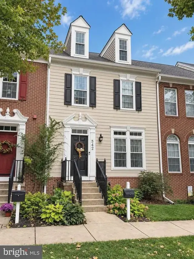 542 Market St E, Gaithersburg