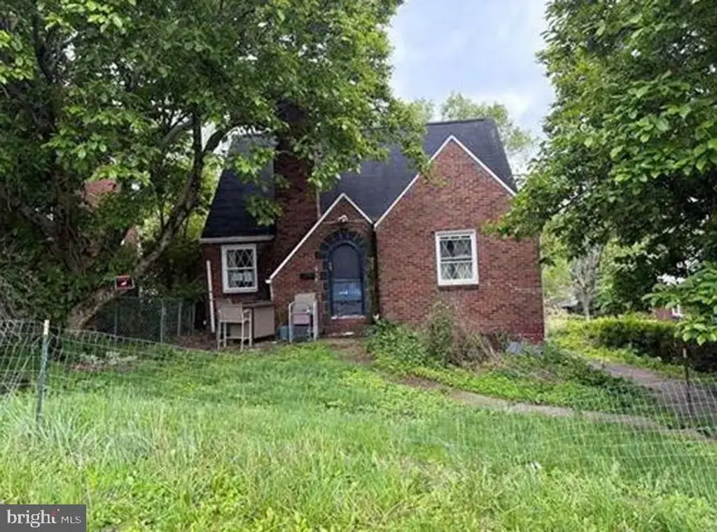 612 Corbin St, WEST MIFFLIN
