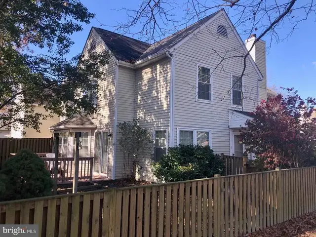 1209 Liberty Sq #11, Belcamp