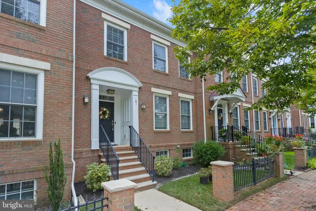 103 Ely Cres, ROBBINSVILLE