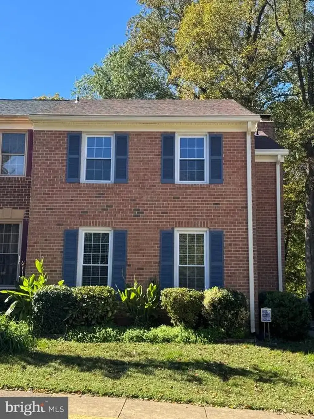 3891 Bradwater St, FAIRFAX