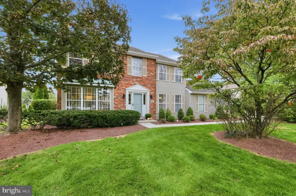 554 Heritage Oak Dr, YARDLEY
