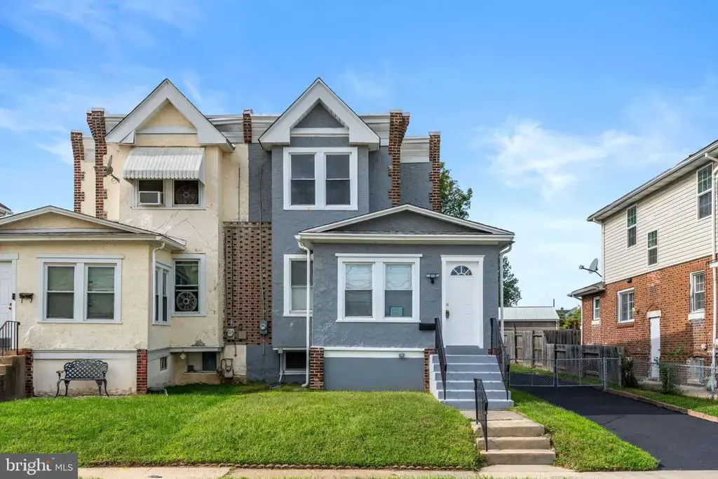 30 N Ridgeway Ave, GLENOLDEN