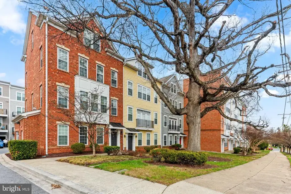 224 N Summit Ave #28-224, GAITHERSBURG
