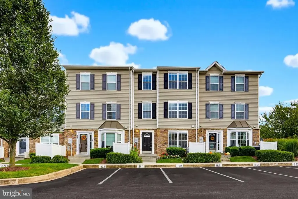 1909 Lennox Dr #82, ELDERSBURG
