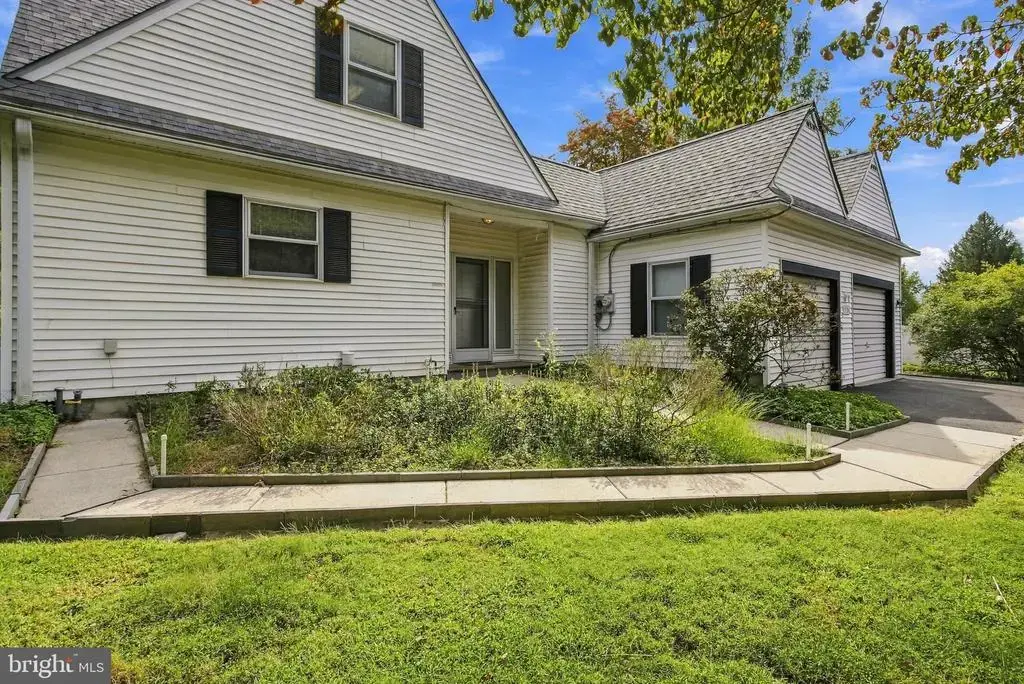 528 Montgomery Rd, AMBLER