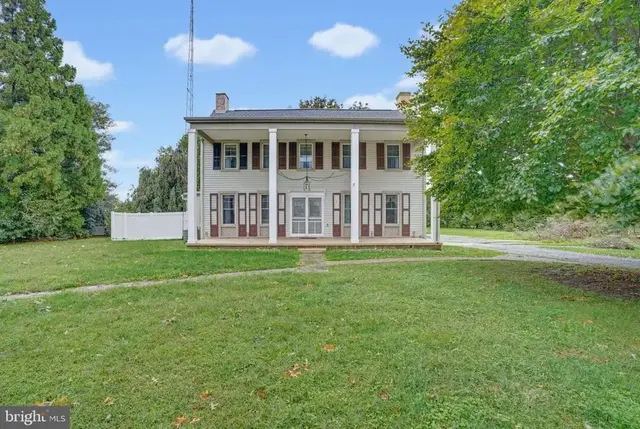 3886 Brenford Rd, Smyrna