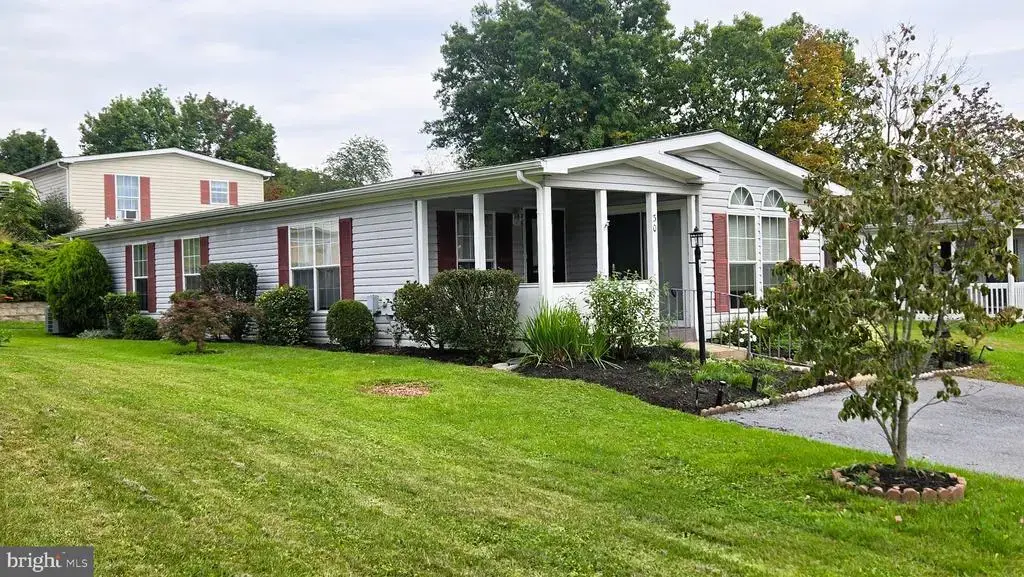 30 Juniper Ct E #, HARLEYSVILLE