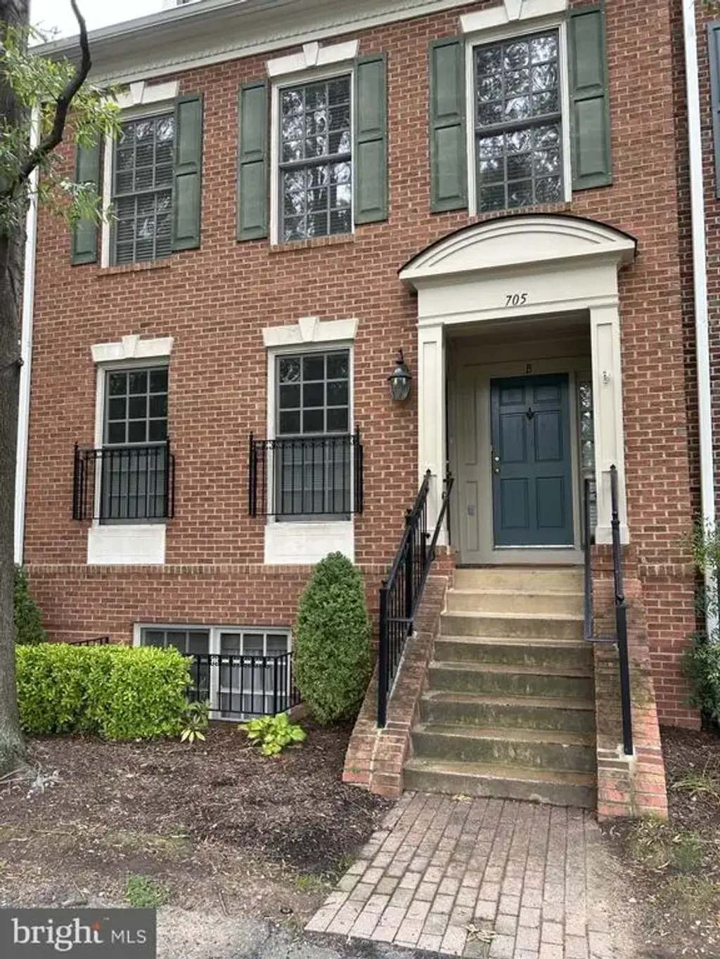 705 Massey Ln #a, ALEXANDRIA
