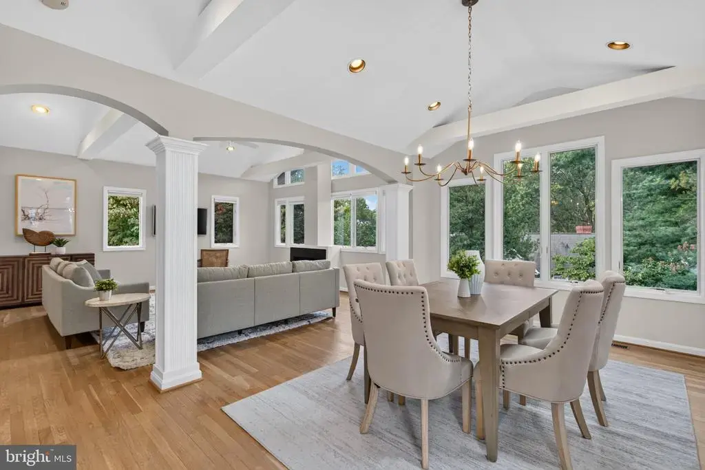 5117 Williamsburg Blvd, ARLINGTON