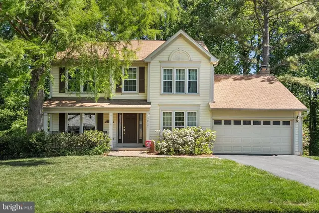 9018 Triple Ridge Rd, Fairfax Station