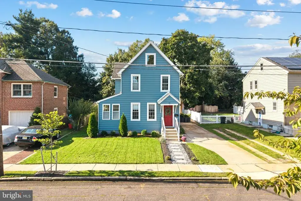 84 Virginia Ave, WESTMONT