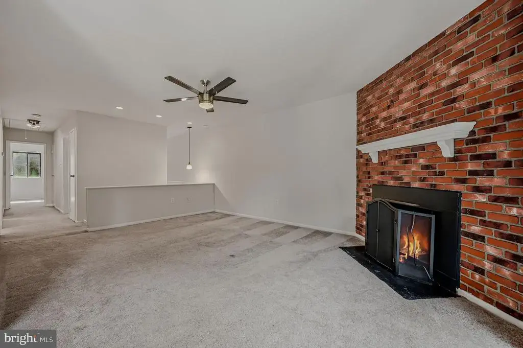 712 Painters #712, CHADDS FORD