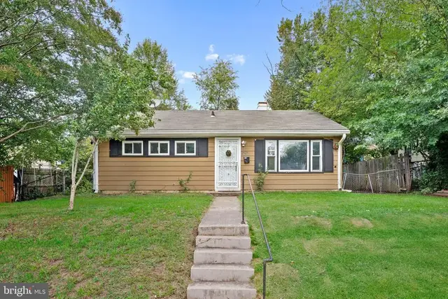 4815 Trenton Rd, Hyattsville