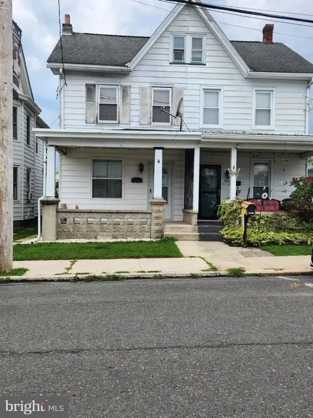 388 S 2nd St, LEHIGHTON